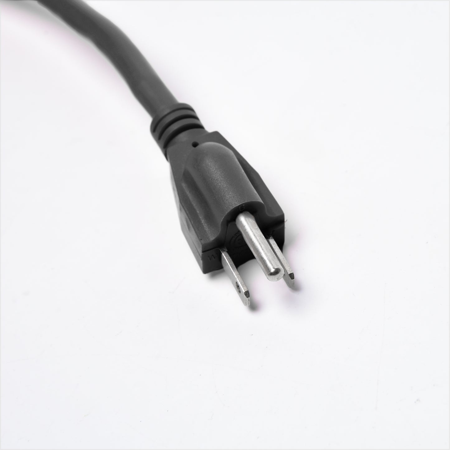 3 Conductor SJTW Multi-tap Outdoor Extension Cords Flabellate